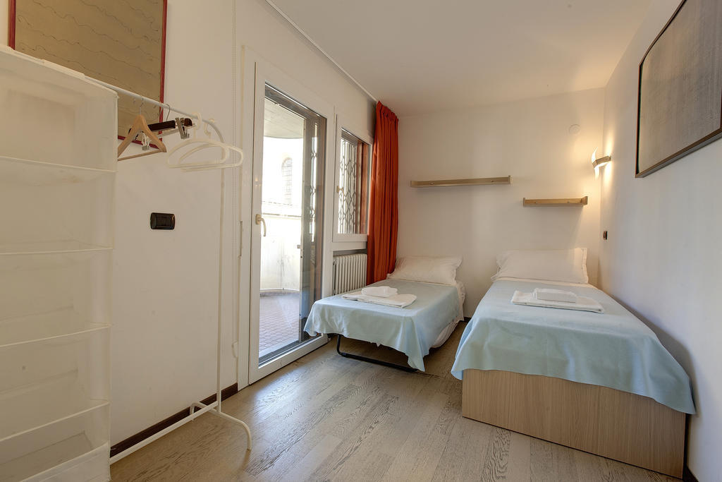 Casa Per Vacanze Liberta Firenze Esterno foto
